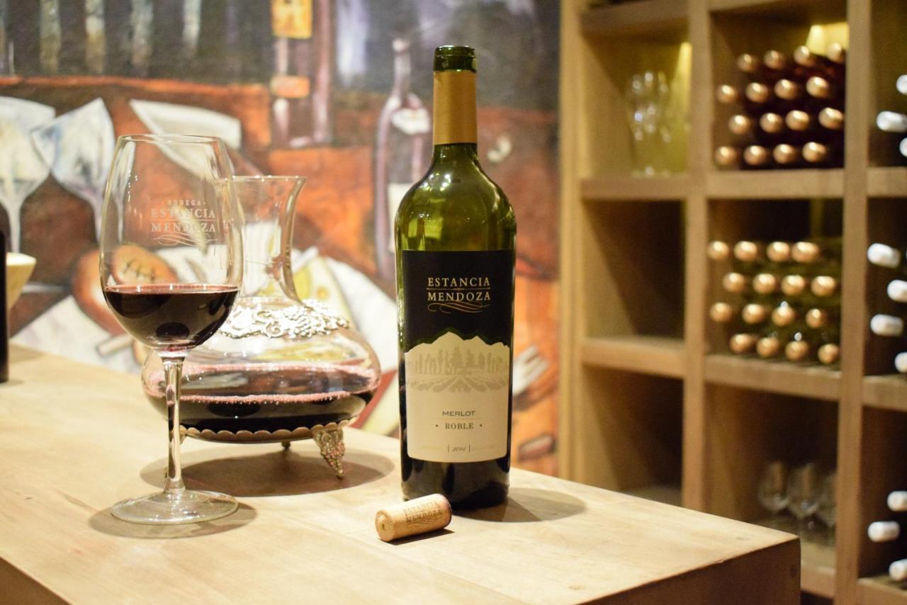Estancia Mendoza Wine Hotel Тунуян Екстер'єр фото