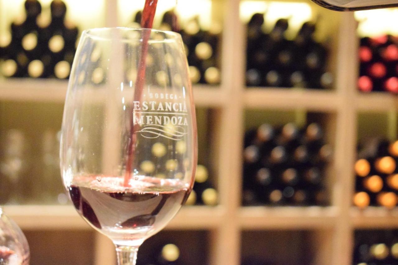 Estancia Mendoza Wine Hotel Тунуян Екстер'єр фото